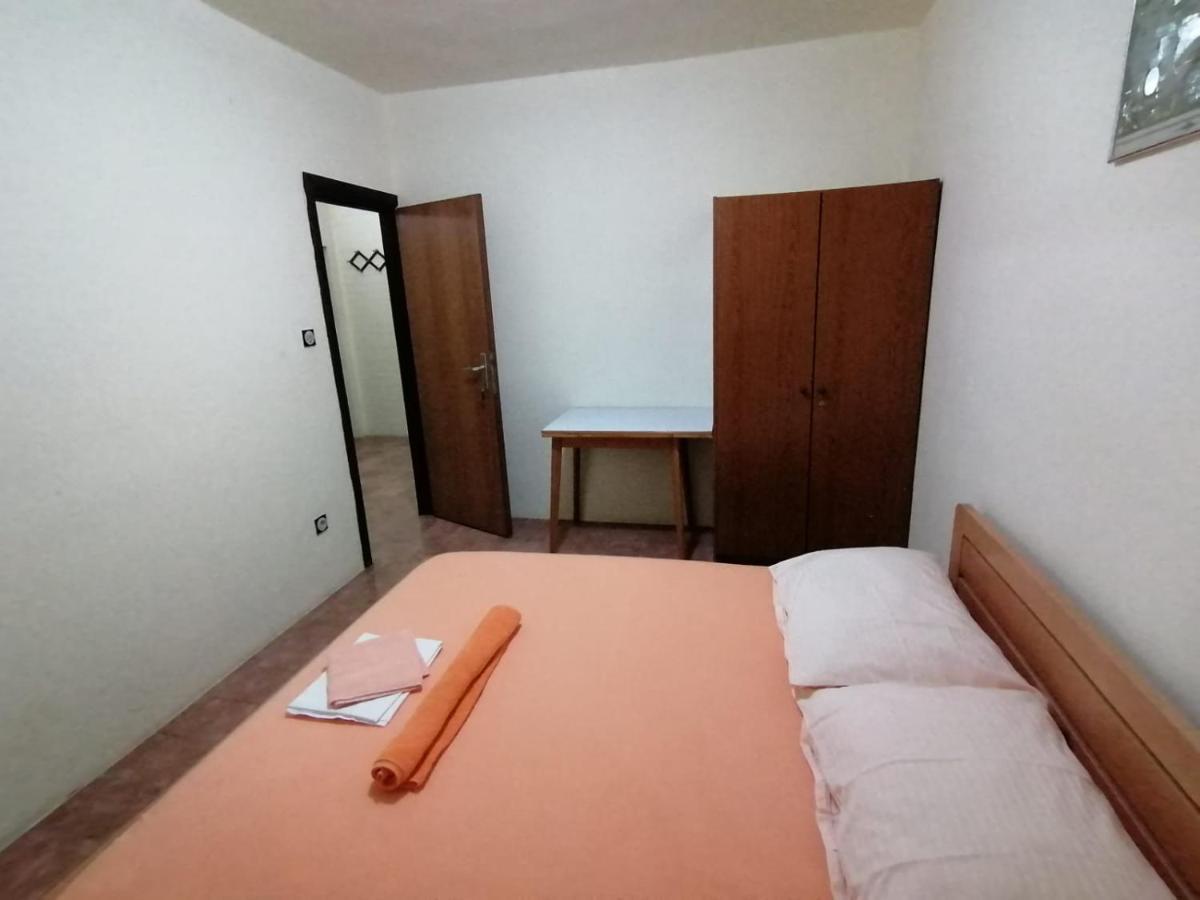 Apartmani Volaric Pag 帕格 外观 照片